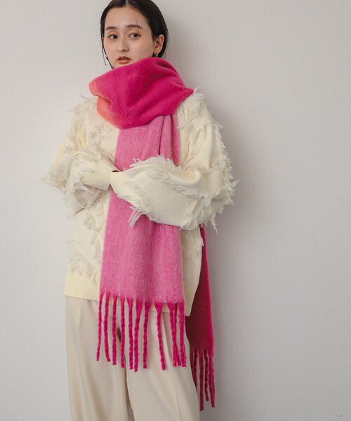 SENSE OF PLACE by URBAN RESEARCH（センスオブプレイスバイアーバンリサーチ）の「『一部WEB限定カラー』パネルボーダーストール（マフラー・レディース・RED/GREEN/YELLOW/ORANGE・one）」の12枚目の写真