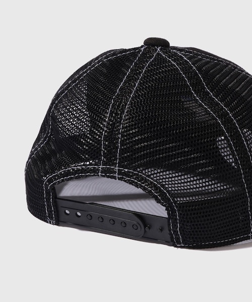 ADAM ET ROPE'（アダムエロペ）の「【elephant TRIBAL fabrics/エレファントトライバルファブリクス】SPORTS LOGO CAP（キャップ・メンズ・ブラック/レッド・F）」の10枚目の写真