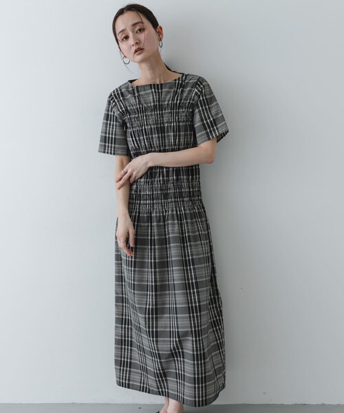 SENSE OF PLACE by URBAN RESEARCH（センスオブプレイスバイアーバンリサーチ）の「チェックシャーリングワンピース（ワンピース・レディース・BLK×OFF/BEG×BLK・One/COMPACT）」の6枚目の写真