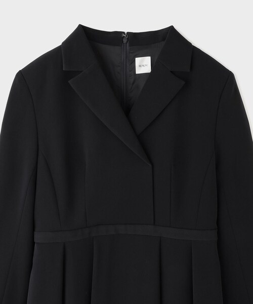 ROPE'(ロペ)の「【一部店舗限定】【REALM(レルム)】LONG-SLEEVE DRESS|ドレス 26SS(ドレス・レディース・ネイビー/ベージュ・36/38)」の18枚目の写真