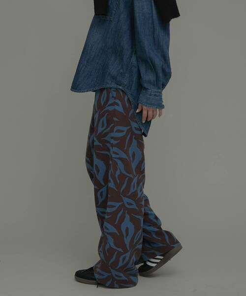 URBAN RESEARCH Sonny Label（アーバンリサーチサニーレーベル）の「ニュアンスプリントイージーパンツ（その他パンツ・レディース・ベージュ系/チャコール系/ブラウン系・Free）」の8枚目の写真