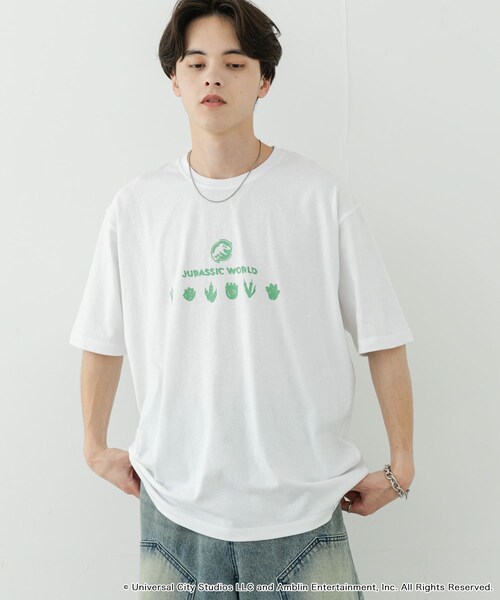 SENSE OF PLACE by URBAN RESEARCH(センスオブプレイスバイアーバンリサーチ)の「『別注』Jurassic World×SENSE OF PLACE T-SHIRTS/B(Tシャツ/カットソー・メンズ・WHITE/CHARCOAL/RED・M/L)」の6枚目の写真