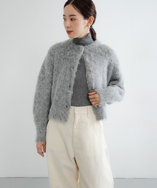 URBAN RESEARCH（アーバンリサーチ）の「カシミヤシルクタートルカットソー（Tシャツ/カットソー・レディース・BLACK/BORDER/BORDEAUX/OFF LAME・Free）」の18枚目の写真