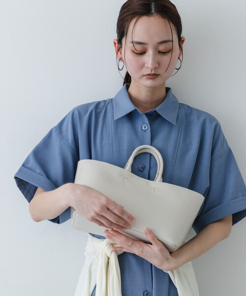 SENSE OF PLACE by URBAN RESEARCH（センスオブプレイスバイアーバンリサーチ）の「ボックストートバッグ（トートバッグ・レディース・IVORY/BLACK/L.BLUE・One）」の6枚目の写真