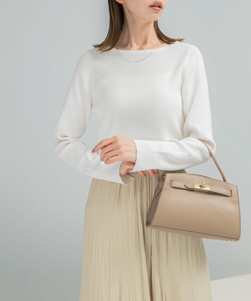 URBAN RESEARCH ROSSO（アーバンリサーチロッソ）の「シルク混スリットスリーブリブニット（ニット/セーター・レディース・OFF WHITE/SAX/YELLOW/NAVY・Free）」の5枚目の写真