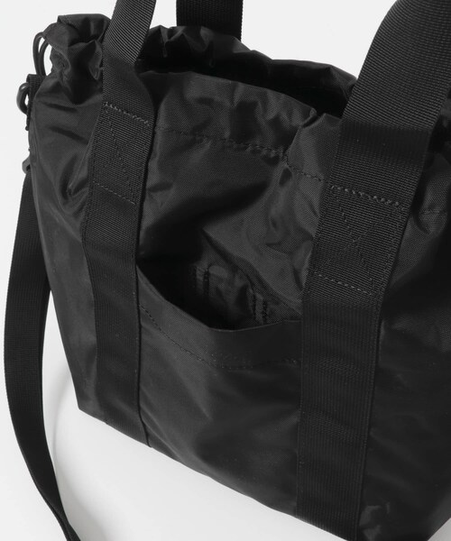 URBAN RESEARCH Sonny Label（アーバンリサーチサニーレーベル）の「DRIFTER　HANDLE POCKET TOTE（トートバッグ・レディース・BLACK/AMETHYST・One）」の10枚目の写真