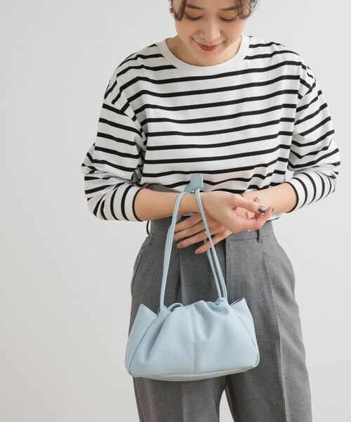 URBAN RESEARCH DOORS（アーバンリサーチドアーズ）の「2WAY巾着ショルダーバッグ（ショルダーバッグ・レディース・BLACK/IVORY/L.BLUE・one）」の22枚目の写真