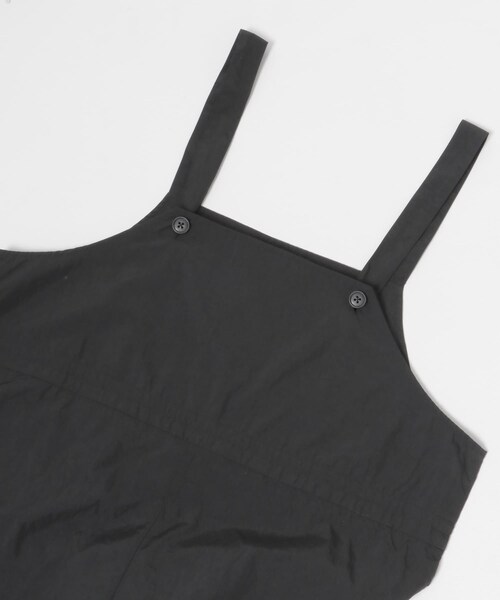 ITEMS URBANRESEARCH（アイテムズ アーバンリサーチ）の「ナイロンサロペット（サロペット/オーバーオール・レディース・BLK/BEG・FREE）」の10枚目の写真