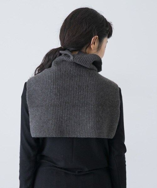 かぐれ（カグレ）の「TICCA　ヤクニットスヌード（ストール/ショール・レディース・ivory/light blue/grey・FREE）」の7枚目の写真