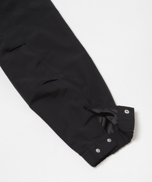 URBAN RESEARCH（アーバンリサーチ）の「NYLON SHORT MODS BLOUSON（テーラードジャケット・メンズ・BLACK/GREIGE・M/L）」の13枚目の写真