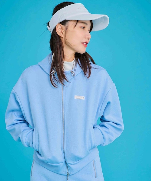 ROPE'（ロペ）の「ロゴキルト風ジャガードフーディーパーカー/セットアップ対応・UV/Oggi掲載（パーカー・レディース・ブラック/ホワイト/サックス・L/M/S）」の4枚目の写真