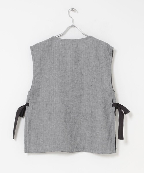 URBAN RESEARCH DOORS（アーバンリサーチドアーズ）の「ヘリンボーンリネンサイドリボンベスト（ベスト・レディース・CHARCOAL・Free）」の21枚目の写真