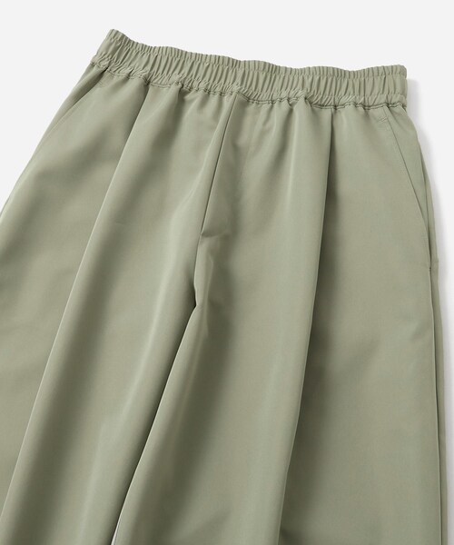 Saturdays NYC（サタデーズ ニューヨークシティ ）の「Palmetto Tuck Wide Pants（その他パンツ・レディース・オリーブ/ブルー・L/M/S）」の16枚目の写真
