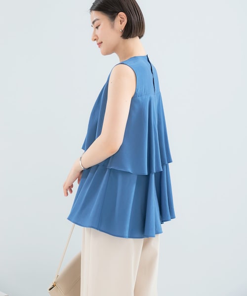 URBAN RESEARCH ROSSO（アーバンリサーチロッソ）の「レイヤードフレアブラウス（シャツ/ブラウス・レディース・CH.BLACK/BLUE/BABY PINK・Free）」の2枚目の写真