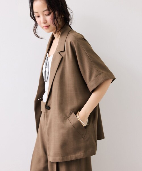 VIS(ビス)の「Light Airyシングルドルマンサマージャケット/UVケア・接触冷感・吸水速乾(テーラードジャケット・レディース・ブラック/キナリ/カーキ系・F)」の9枚目の写真