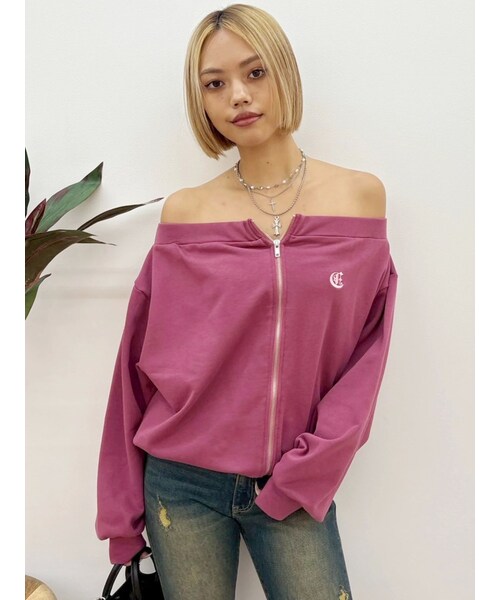 EVRIS（エヴリス）の「ジップアップオフショルトップス【セットアップ着用可能】（パーカー・レディース・ホワイト/グレー/ブラック/パープル・F）」の4枚目の写真