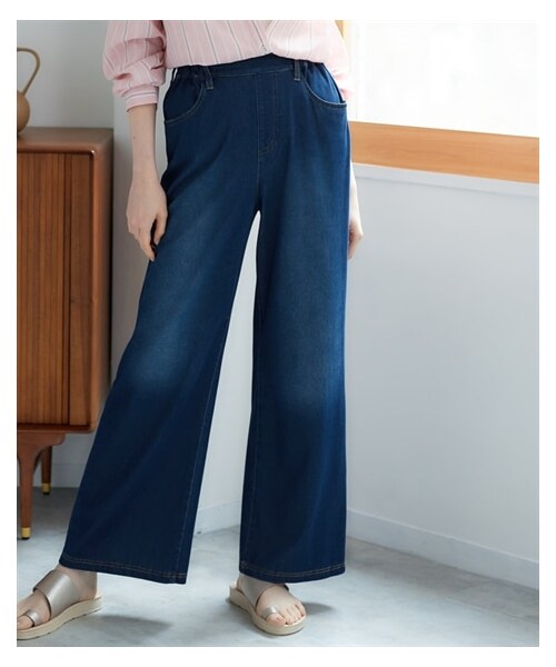 nissen（ニッセン）の「大きいサイズ よくのびるゆるストレート9分丈ひんやりデニムパンツ（接触冷感）（ゆったりヒップ）（パンツ・レディース・ライトブルー/インディゴブルー/ブラックデニム・L/LL/3L/4L/5L/6L/8L/10L）」の19枚目の写真