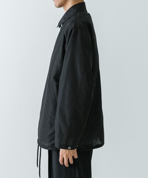 URBAN RESEARCH（アーバンリサーチ）の「MARKAWARE　COACH JACKET（ブルゾン・メンズ・BLACK/SAGE GREEN・2/3）」の5枚目の写真