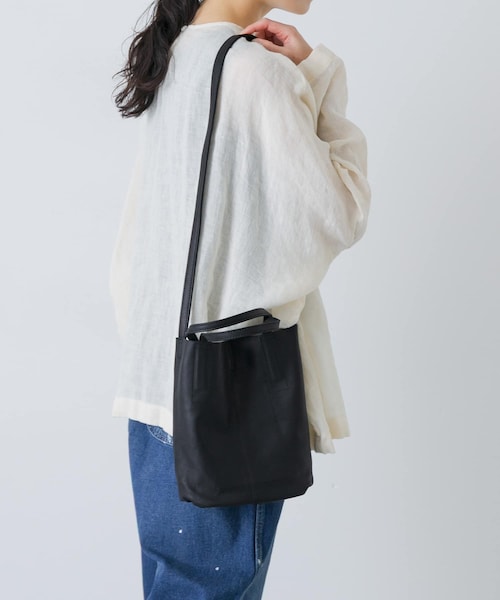 かぐれ（カグレ）の「Morphee　2WAY SMALL TOTE（トートバッグ・レディース・BLACK・S）」の2枚目の写真