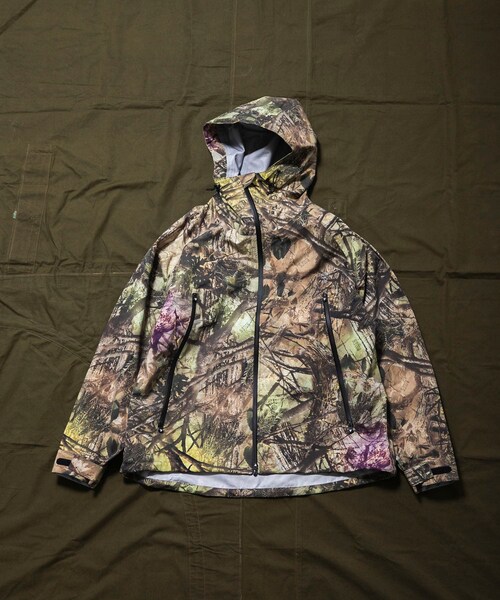 URBAN RESEARCH(アーバンリサーチ)の「South2 West8 WEATHER EFFECT PARKA 3L(マウンテンパーカー・メンズ・Native S&T/Camo・M/L)」の3枚目の写真