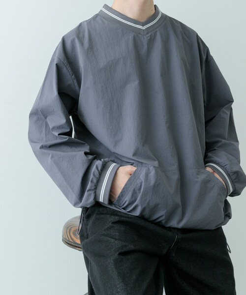 ITEMS URBANRESEARCH（アイテムズ アーバンリサーチ）の「『セットアップ対応』ナイロン ラインリブ ドロストプルオーバー（その他トップス・メンズ・BLK/CHA/NVY・M/L）」の20枚目の写真