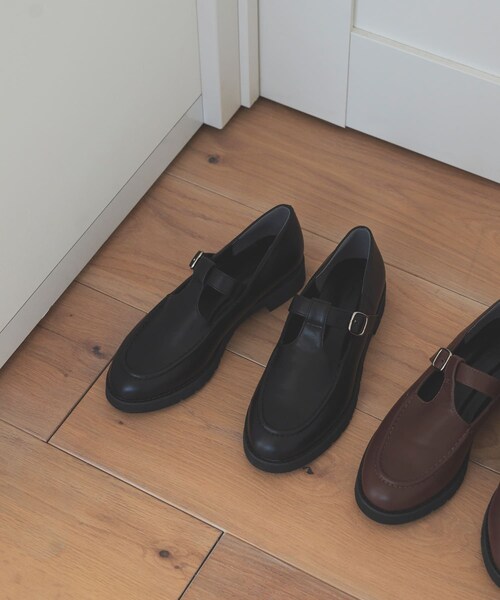 URBAN RESEARCH DOORS(アーバンリサーチドアーズ)の「Tストラップローファー(ローファー・レディース・BROWN/BLACK・36/37/38)」の10枚目の写真