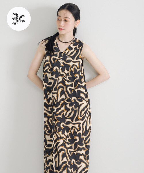 URBAN RESEARCH（アーバンリサーチ）の「SPRINTEXボタニカルプリントワンピース（ワンピース・レディース・GRG×NVY/IVO×BLK・FREE）」の5枚目の写真