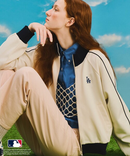 ROPE' PICNIC(ロペピクニック)の「【MLB COLLECTION BY JUN】トラックジャケット(ブルゾン・レディース・オフホワイト/ネイビー/ワイン系・38)」の6枚目の写真