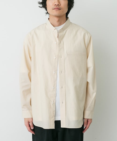 URBAN RESEARCH DOORS（アーバンリサーチドアーズ）の「STILL BY HAND　LINENMIXEDNARROWCOLLARSHIRTS（シャツ/ブラウス・メンズ・LT.BEIGE/BLUE GREY/NAVY・46/48）」の2枚目の写真