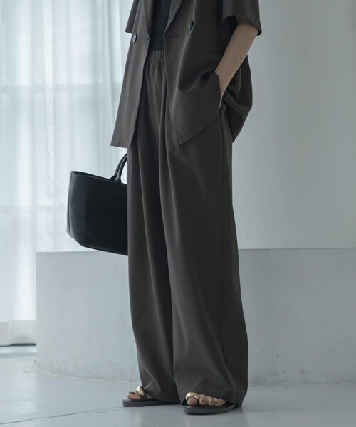 URBAN RESEARCH Sonny Label（アーバンリサーチサニーレーベル）の「ハイスペジャケットパンツセットアップ（セットアップ・レディース・オフ/チャコール・Free）」の16枚目の写真