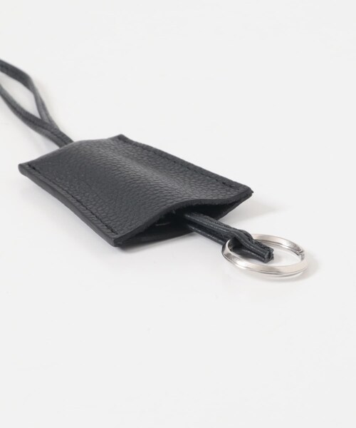かぐれ（カグレ）の「『別注』ATELIER 4.5×かぐれ　LEATHER KEY CLOCHETTE（ネックレス・レディース・BLACK/TABACCO・Free）」の14枚目の写真