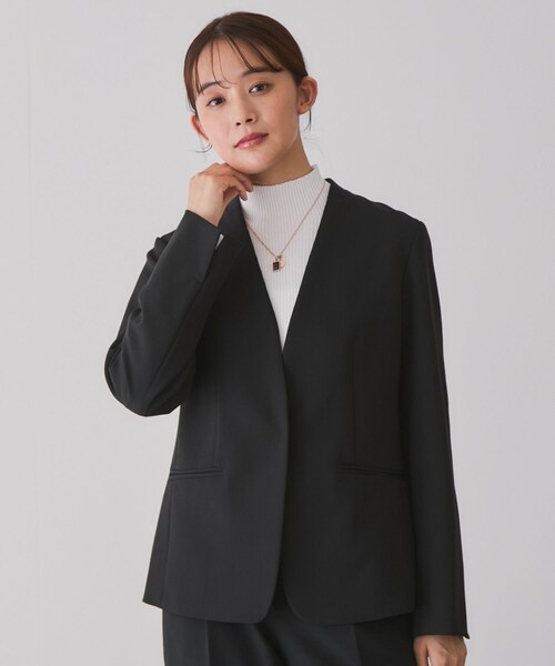 Jayro(ジャイロ)の「2WAYストレッチV衿ジャケット(ノーカラージャケット・レディース・ブラック/グレー系/ネイビー・L/M/S)」の3枚目の写真