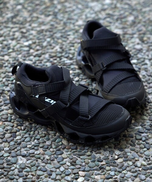 ROPE'(ロペ)の「【J'aDoRe・一部店舗限定】MIZUNO(ミズノ)/WAVE PROPHECY STRAP(ウエーブプロフェシーストラップ)(スニーカー・レディース・ブラック/ホワイト・23.0/24.0/25.0)」の19枚目の写真