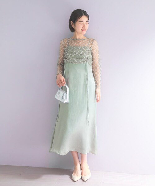 URBAN RESEARCH ROSSO（アーバンリサーチロッソ）の「kaene　ドロストギャザーセパレートドレス（ワンピース・レディース・GRAY/MINT・36）」の16枚目の写真