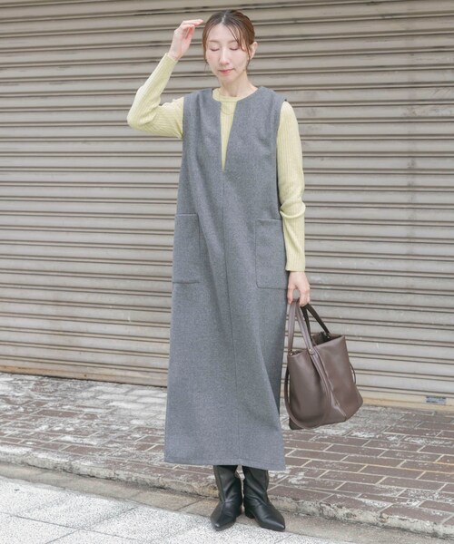 ITEMS URBANRESEARCH(アイテムズ アーバンリサーチ)の「ジャージメルトンジャンパースカート(ワンピース・レディース・GRY/BLK・Free)」の17枚目の写真