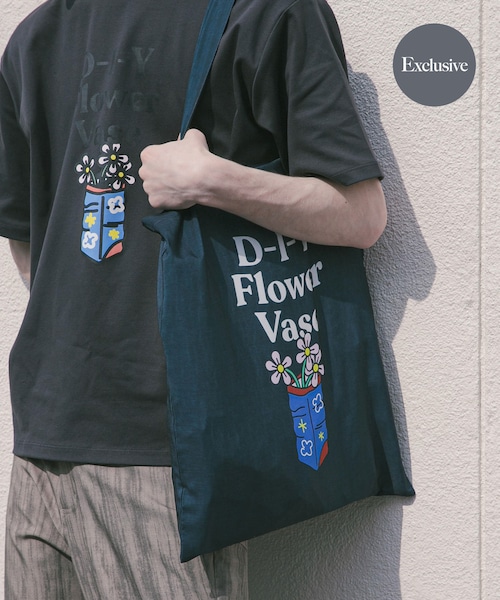 SENSE OF PLACE by URBAN RESEARCH(センスオブプレイスバイアーバンリサーチ)の「『別注』OATSIDE×SENSE OF PLACE トートバッグ(トートバッグ・メンズ・BLUE/BLACK/GRAY・one)」の1枚目の写真