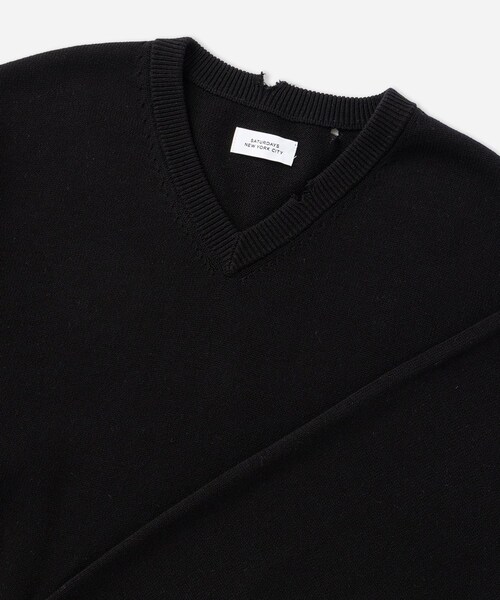 Saturdays NYC（サタデーズ ニューヨークシティ ）の「Charles Vintage V-Neck Sweater（ニット/セーター・レディース・ブラック/ターコイズ・L/M/S/XL）」の19枚目の写真