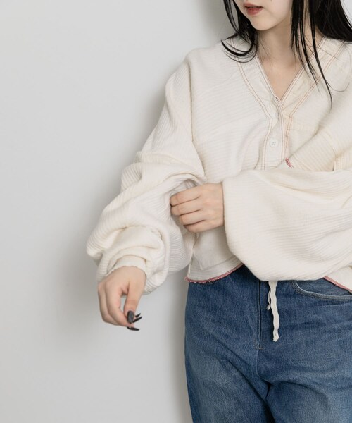 THE GOODLAND MARKET（ザグッドランドマーケット）の「77circa　make gather sleeve rib cardigan（カーディガン/ボレロ・レディース・off1/off2/off3・one）」の16枚目の写真