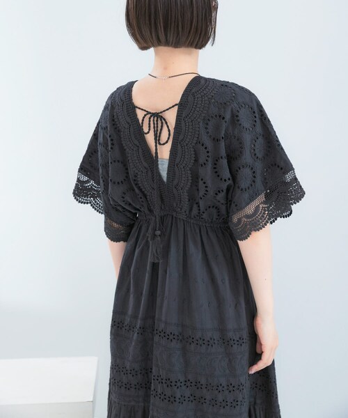 URBAN RESEARCH ROSSO（アーバンリサーチロッソ）の「インドコットンエンブロイダリーワンピース（ワンピース・レディース・BLACK・Free）」の11枚目の写真