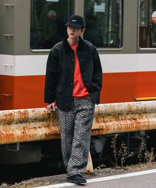 URBAN RESEARCH(アーバンリサーチ)の「Gurank CH hunting jk(カバーオール・メンズ・BLK・2/3)」の1枚目の写真