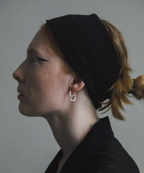 URBAN RESEARCH（アーバンリサーチ）の「decor『デコール』　Wide Hairband（ヘアバンド・レディース・CHARCOAL/BLACK/BROWN/OFF/BURGUNDY/SAX・-）」の19枚目の写真