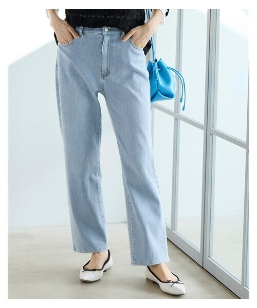 nissen（ニッセン）の「＜大きいサイズ＞よく伸びるストレートデニムパンツ（ゆったりヒップ）（パンツ・レディース・インディゴブルー/ライトブルー・L/LL/3L/4L/5L/6L/8L/10L）」の14枚目の写真