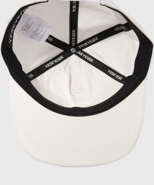 ADAM ET ROPE'（アダムエロペ）の「【YESEYESEE/イエスアイシー】Soccoer Team Trucker（キャップ・メンズ・ブラック/ホワイト/ブルー・F）」の18枚目の写真