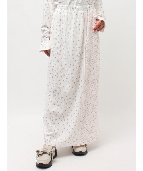 merry jenny（メリージェニー）の「ミックスフラワーメロースカート（スカート・レディース・ピンク/イエロー/ラベンダー・F）」の2枚目の写真