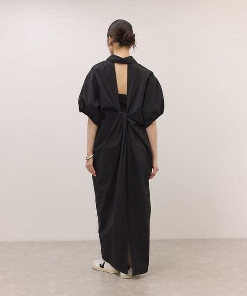 ADAM ET ROPE'（アダムエロペ）の「ハーフスリーブタフタワンピース（シャツワンピース・レディース・ブラック/ダークブラウン・F）」の9枚目の写真