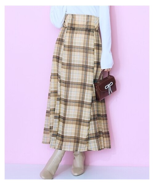 nissen（ニッセン）の「＜大きいサイズ＞ラメチェックスカート　marun（スカート・レディース・ブラウン系/レッド×グリーン系/ブルー/黒・L/LL/3L/4L/5L/6L/8L/10L）」の2枚目の写真