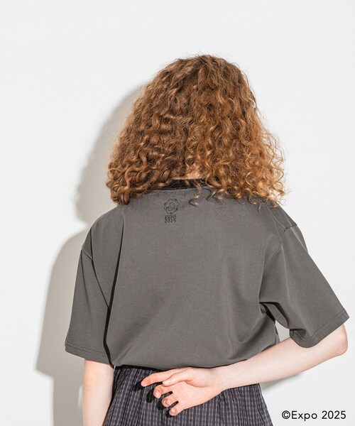 Collaboration URBAN RESEARCH（コラボレーションアーバンリサーチ）の「EXPO2025 RINGER T-SHIRTS（Tシャツ/カットソー・メンズ・OFF WHITE/INK BLACK/GRY×BLK/CCL×BLU/OTM×BRD・S/M/L）」の21枚目の写真