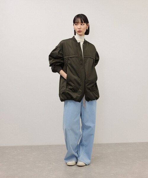 ADAM ET ROPE'(アダムエロペ)の「【WEB限定】・【定番】パフスリーブMA1(MA-1・レディース・ブラック/ダークブラウン/ブラウン・F)」の6枚目の写真