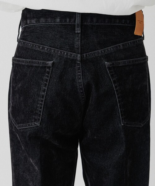 ADAM ET ROPE'（アダムエロペ）の「【ISKO】フロッキーデニム ストレートスラックス / ADAM ET ROPE' JEANS -IMAG-（デニムパンツ・メンズ・ブラック系/ダークブラウン系・L/M）」の19枚目の写真