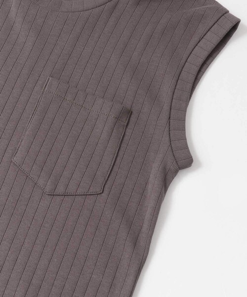 URBAN RESEARCH（アーバンリサーチ）の「SECOND LAYER　INTERLOCK S/L T-SHIRTS（タンクトップ・メンズ・BROWN・M/L）」の7枚目の写真